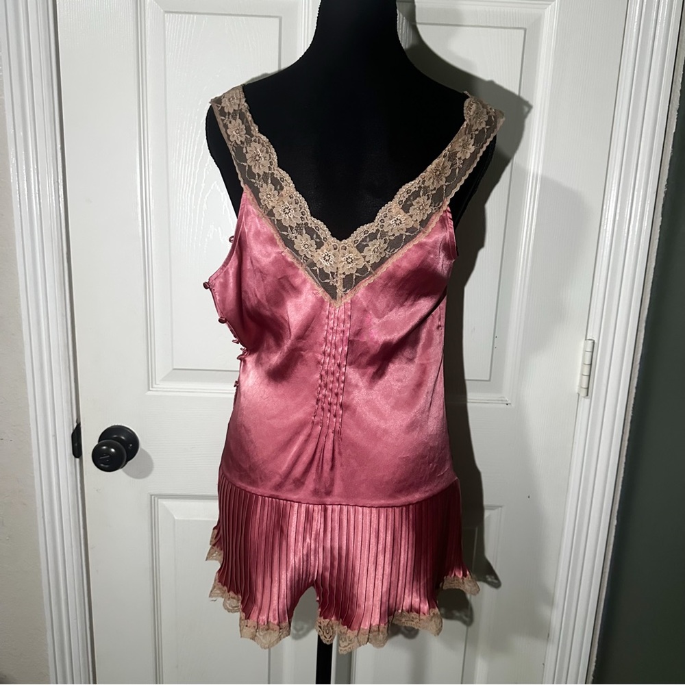 Victorias Secret Womens Y2K Pink Lace Trimmed Satin Babydoll Short Romper Size S